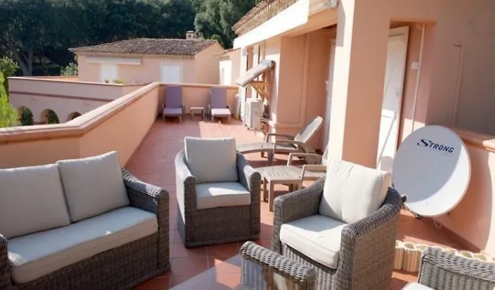 47 Hameau Des Greens *